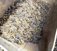 SINGLE SHAFT TYRES SHREDDER MACHINE